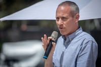 חילי טרופר