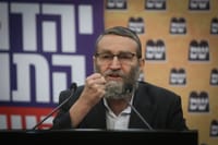 משה גפני על הטלטלה הפוליטית: "יש דין ויש דיין"