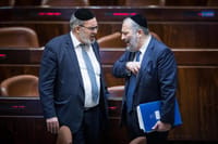 בלי המלצה: המהלך הדרמטי ששוקלים במפלגות החרדיות