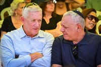 תמורת פרישה: ההצעה של איזנקוט לבני גנץ