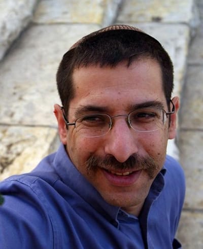 ח"כ אורבך פנה לשרה לבנת לבטל את הקנס על המעודדות
