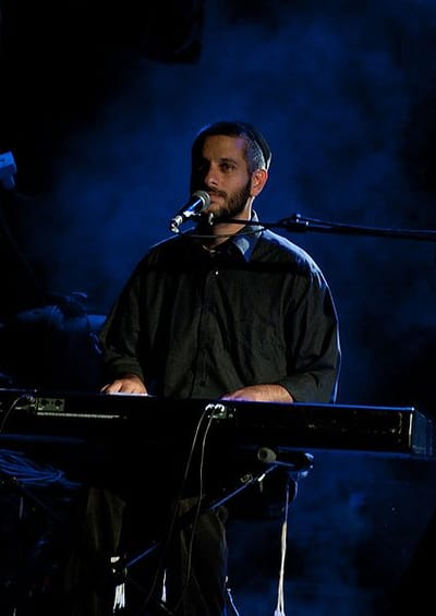 הלב נפתח והמעיין נבקע – "הלב והמעיין" מארחים את אביתר בנאי