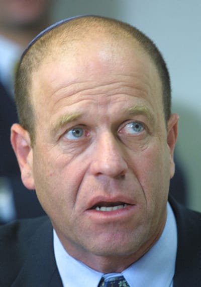 דעה: ארור אברום בורג הבוגד בעם ישראל ובמורשתו