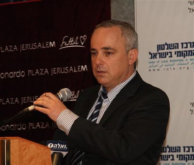 שר האוצר יובל שטייניץ מתנצל בפני הכבאים על התבטאותו