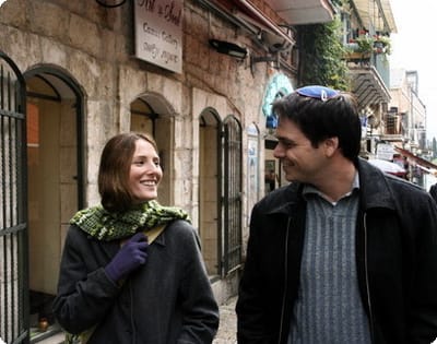 בניגוד לסדרה 'סרוגים': אסור לצאת במקביל עם שני שידוכים