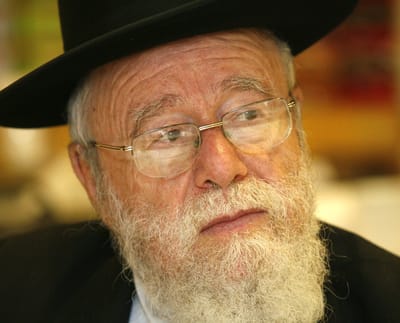 בהשגחה: רבני 'תקומה' נותנים הכשר לברית בין בנט ולפיד