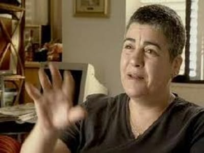 פרידה הכט: יהדות? "פשוט לא מדבר אליי"