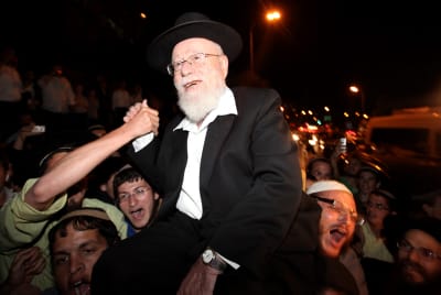 למה רבנים מתעסקים בפוליטיקה? כי זה התפקיד שלהם