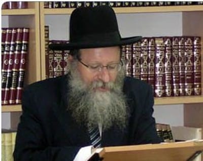 עמי ארצות אינם צריכים להביע דעתם בנושאים תורניים