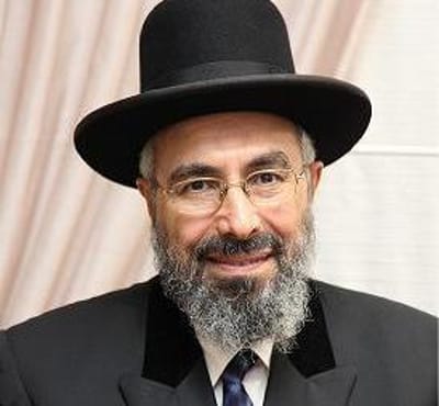 הרב ערוסי פרש מהמרוץ והעביר את התמיכה לרב בוארון
