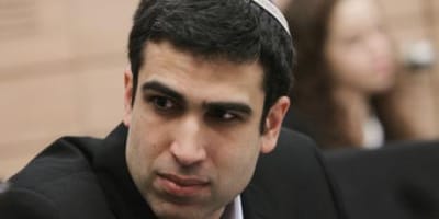 שטבון תוקף: הצעת פירון מנסה לפצל את ישראל לשניים