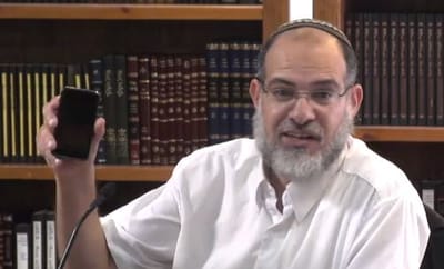 הרב טמיר: איך שומרים על קשב וריכוז בעידן הסמרטפון?