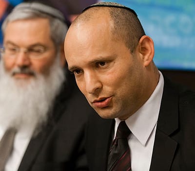 "מישהו כאן רוצה כל הזמן להתחנף"