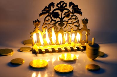 חנוכה לילדים: יצירה מתוקה ומשחק