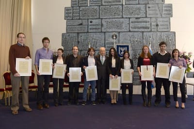 מלגות לעשרת החוקרים המצטיינים בתחום חקר המוח
