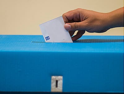 הולכים לקלפי: בחירות ב-24 מועצות אזוריות