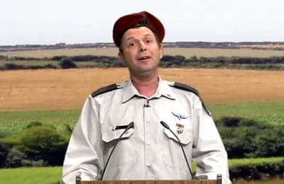 צפו: החזן הצבאי הראשי שי אברמסון בארץ נהדרת