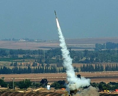 ישובי הדרום תחת מתקפה כבדה, צה"ל משיב אש