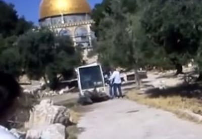 מזעזע: ערבים הופכים את מקום המקדש למזבלה