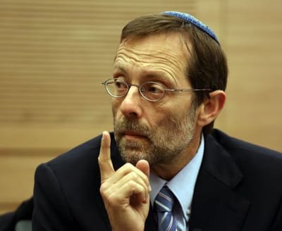 פייגלין: "למה להרוג אותם אם אפשר לעזור להם?"