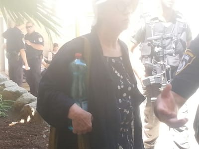 אשה בהריון נעצרה בחשד כי התפללה בהר הבית