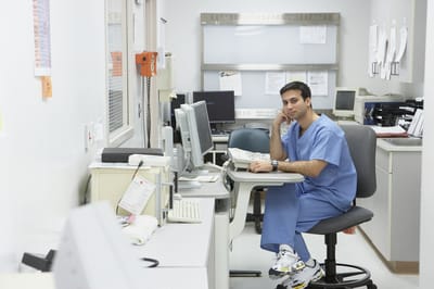לראשונה במגזר הדתי: לימודי סיעוד לגברים