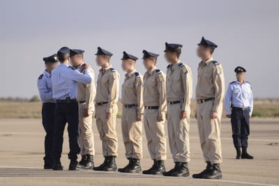 תמונות: "חשיפת דרגות" של קורס טיס מחזור 169
