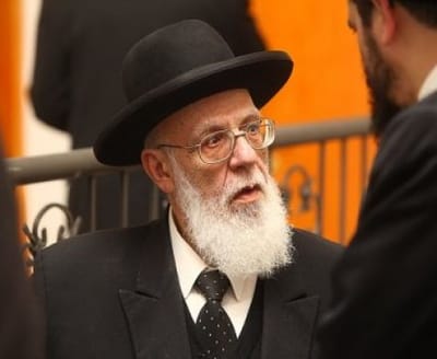 הרב שלום כהן נגד בנט: "בית בלי יהודים"