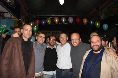 ה' שפתיו פתח: אבנר שאקי חגג שמחה כפולה