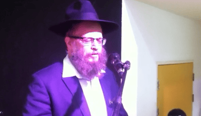 הרב משה בלייכר בהופעה פומבית נדירה