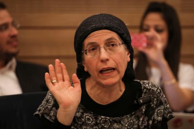 סטרוק: הקשיבו לביבי! ואל תתנו לו לעבוד עליכם!
