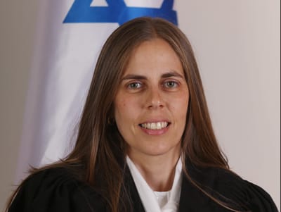 השופטת שחררה את העצורים בתוך דקה וחצי