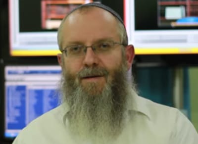 'הרב שיינברג מאיים להטיל עלינו קללות וכישופים'
