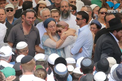 הרב נחמיה לביא ואהרון בניט הובאו למנוחות; תיעוד