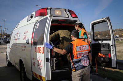 חייל נפצע בפיגוע דקירה באשקלון; המחבל נוטרל