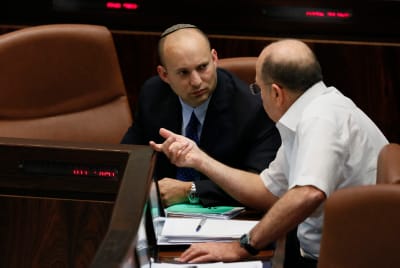 יעלון נגד בנט: "התבטאות ילדותית ומופקרת"