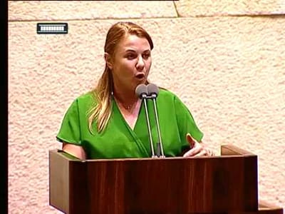 "הותקפתי והושפלתי ע"י השר חיים כץ". צפו