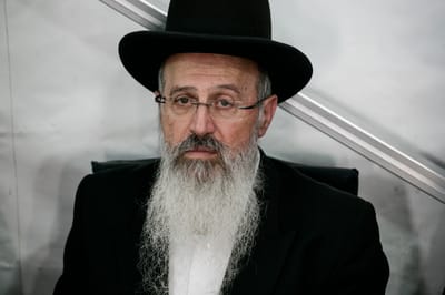 המדינה שוקלת הליך להדחת הרב אברהם יוסף