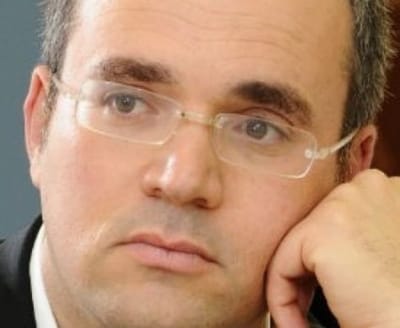 "לו היה לי אומץ הייתי קורע הבוקר שתי קריעות"