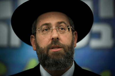 הרב הראשי בפנייה חריגה: להלחם בהטרדות המיניות"