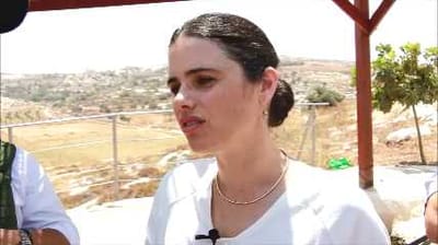 שקד על הקרע עם בנט: "מה זה הקשקוש הזה?"
