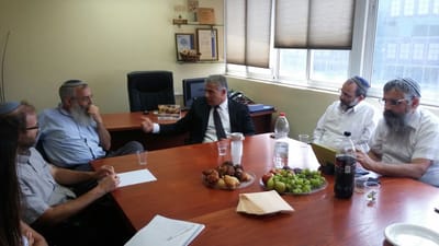 לפיד עם רבני צהר: "יש צורך בחוזה ישראלי חדש"