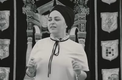 המתקפה על הרבנית ברש נמשכת: "קליפה חדשה"