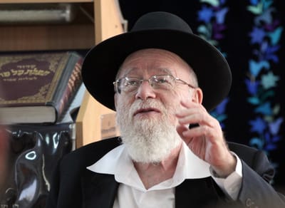הרב ליאור מגיב לרב יוסף: מותר וצריך לעלות להר הבית