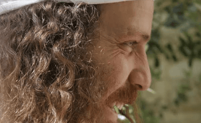 סיני תור מופיע ב'גולה'