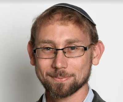 תפסיקו להפחיד אותנו עם מיניות "מתבגרים"