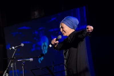 החוזרת בתשובה הפופולרית תגיש את 'מה בוער'