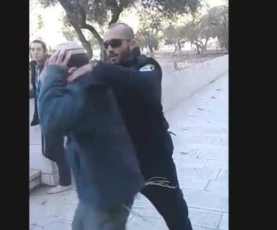 יהודי קרא שמע ישראל בהר הבית ונעצר. צפו