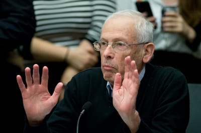 העונש של בני בגין שהצביע נגד חוק ההסדרה