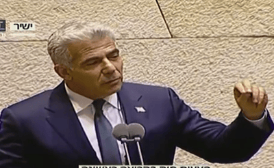 צפו: "נאום שתי המילים" של יאיר לפיד